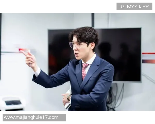 高校联赛中FPX团队配合表现分析与战术解读实时新闻